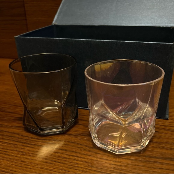🆕 His & Hers Whiskey Glass Set - Picture 1 of 7